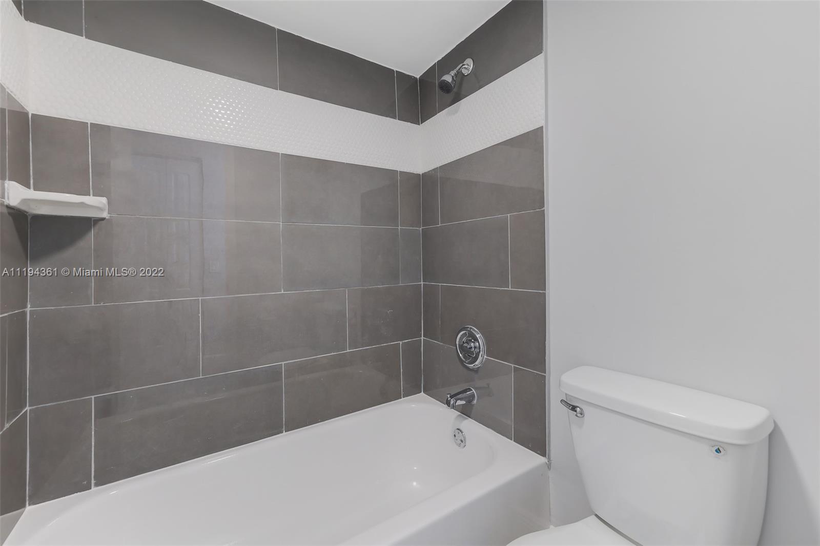 10651 SW 108th Ave Unit: 4C