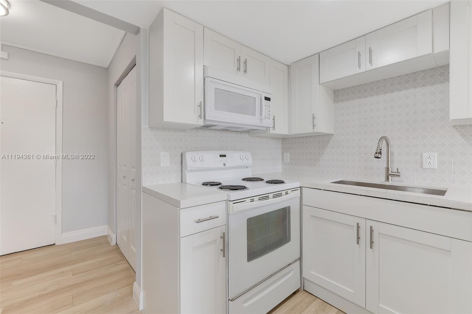 10651 SW 108th Ave Unit: 4C