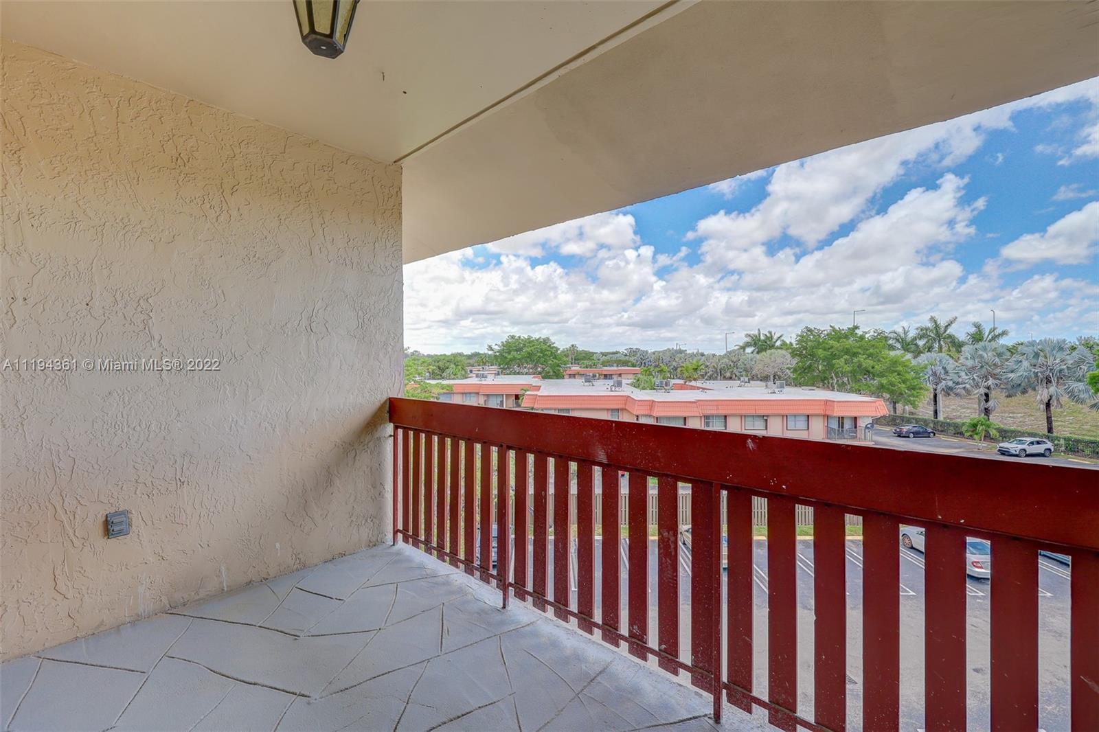 10651 SW 108th Ave Unit: 4C