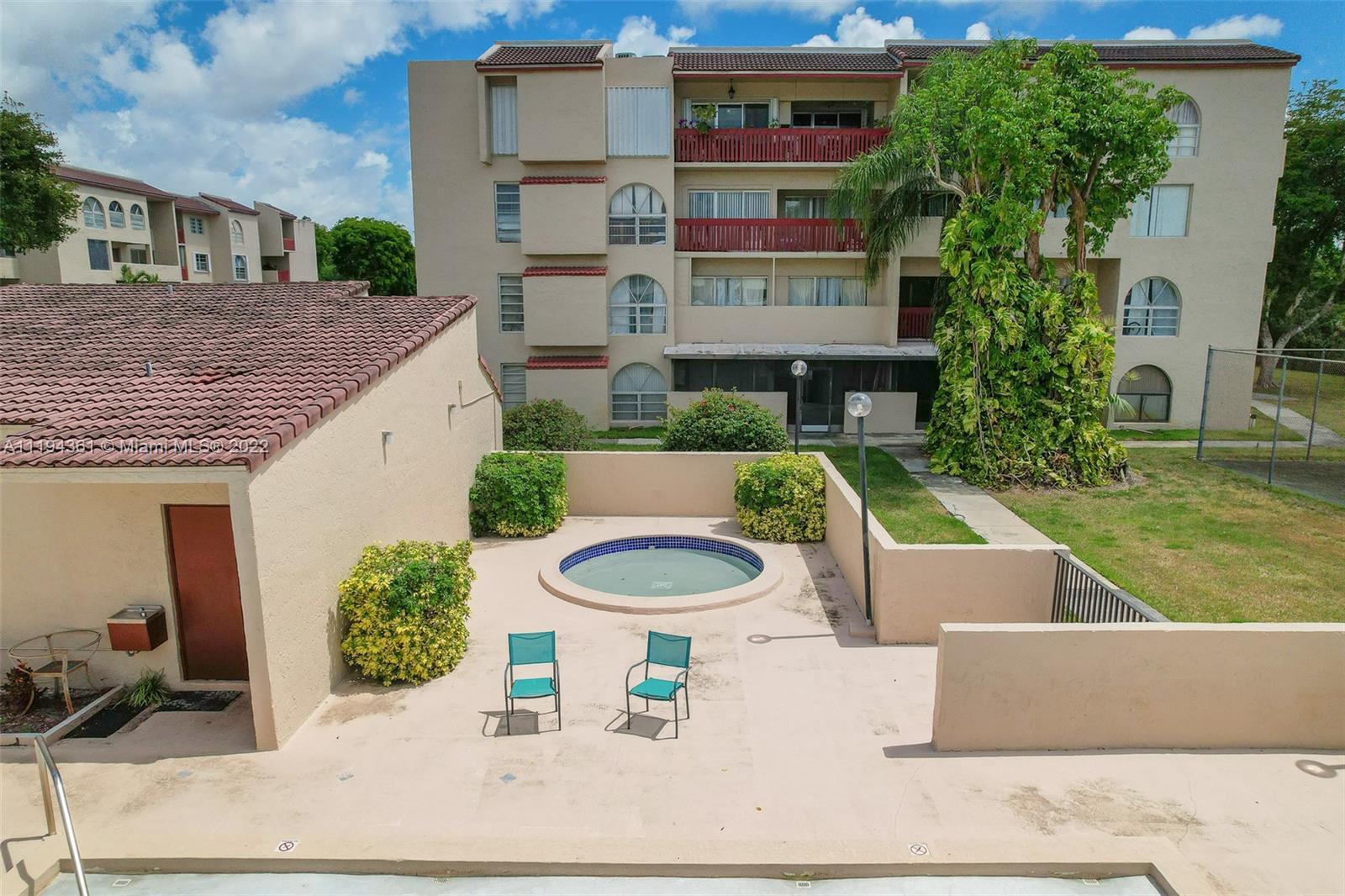 10651 SW 108th Ave Unit: 4C