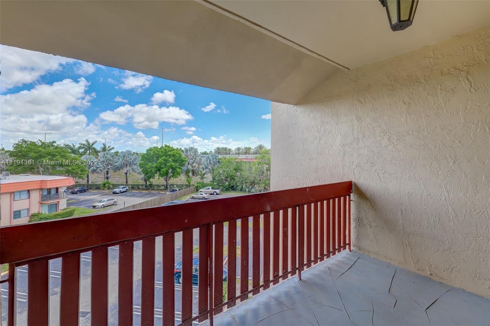 10651 SW 108th Ave Unit: 4C