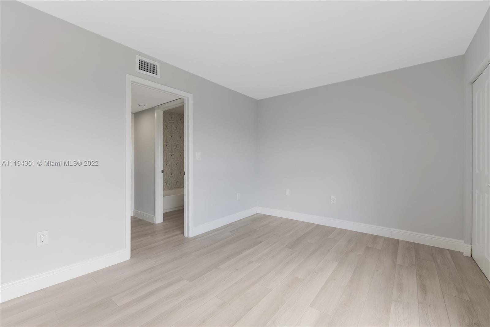 10651 SW 108th Ave Unit: 4C