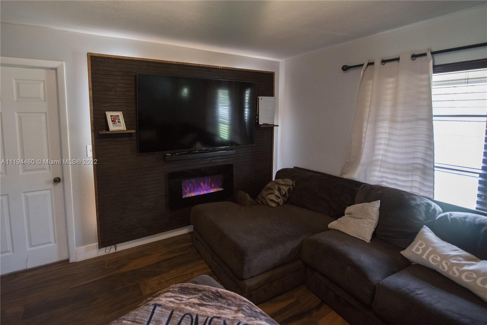401 SW 8th Ave
