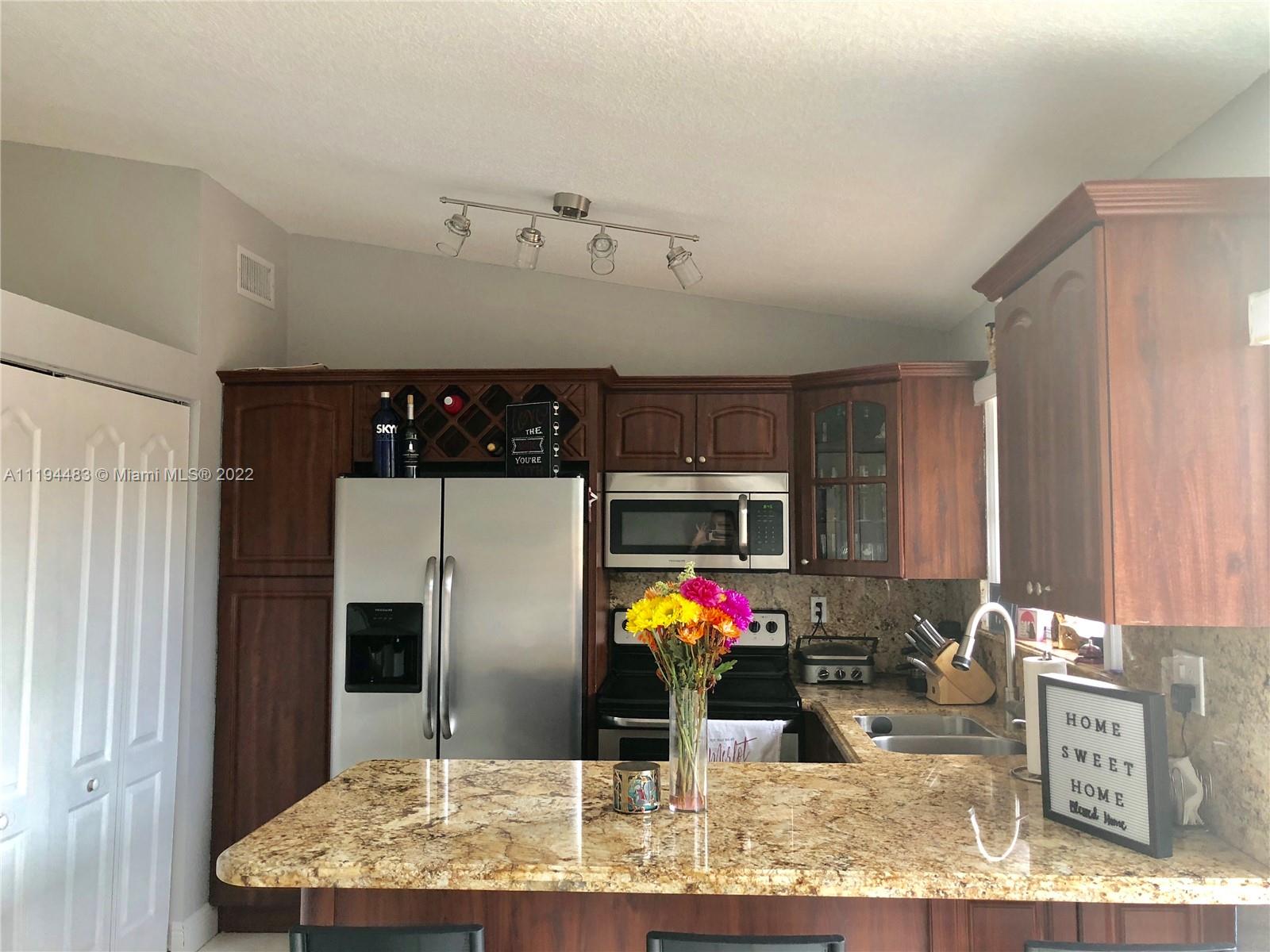 14712 SW 84th Ln Unit: 14712