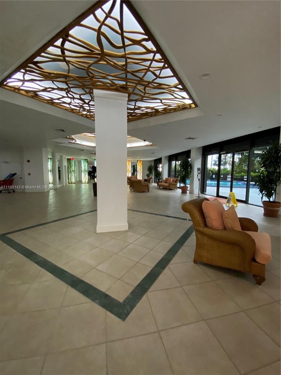 1450 Brickell Bay Dr Unit: 515