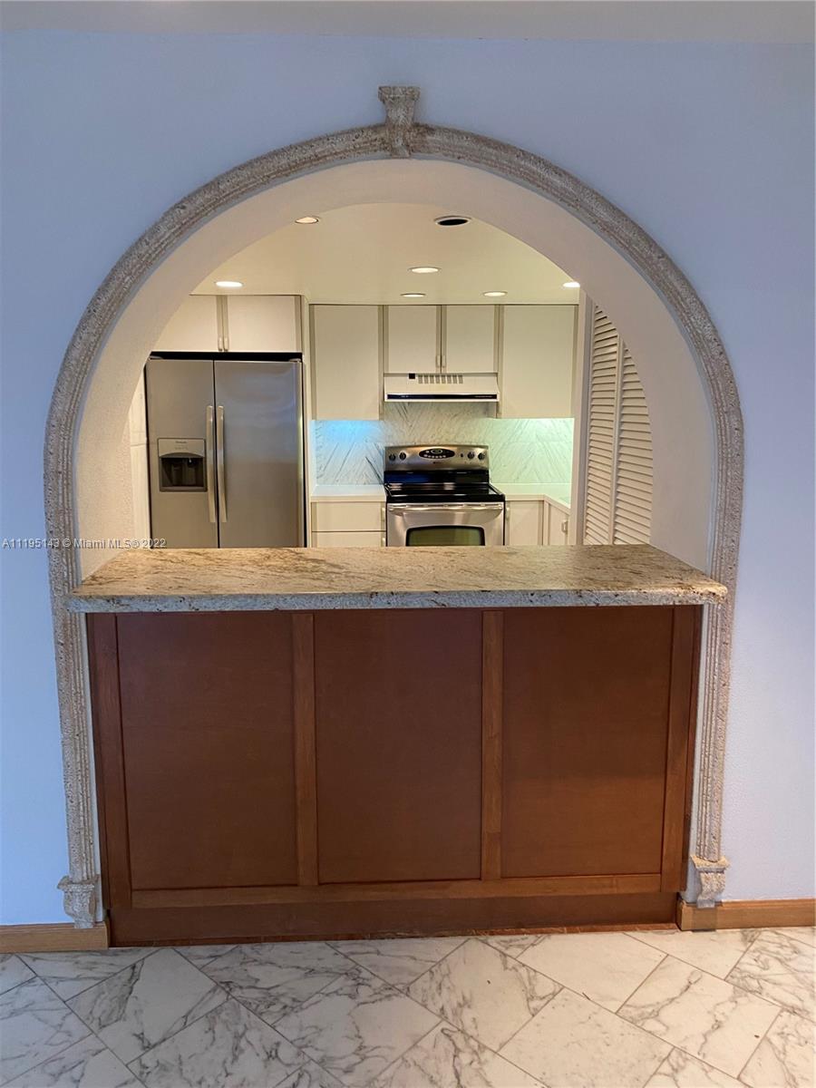 1450 Brickell Bay Dr Unit: 515
