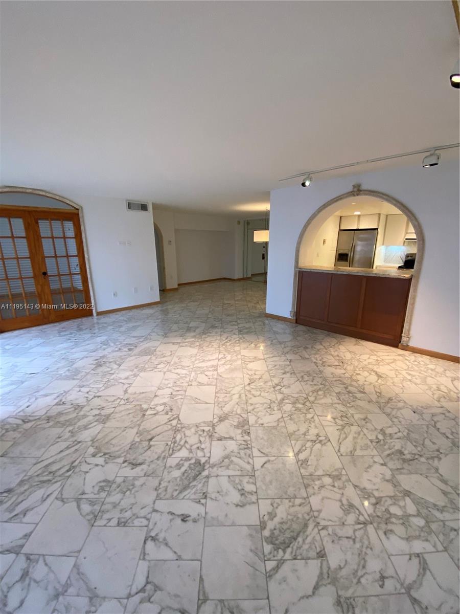 1450 Brickell Bay Dr Unit: 515