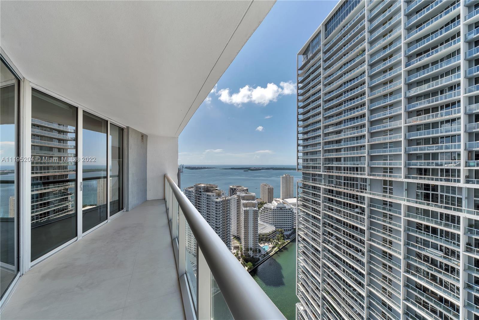 475 Brickell Ave Unit: 4211