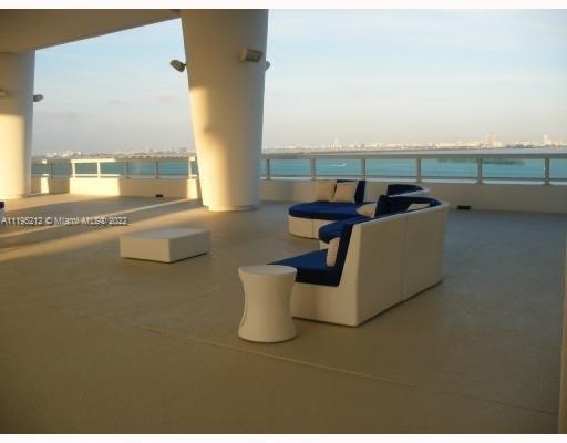 1800 N Bayshore Dr Unit: 3803