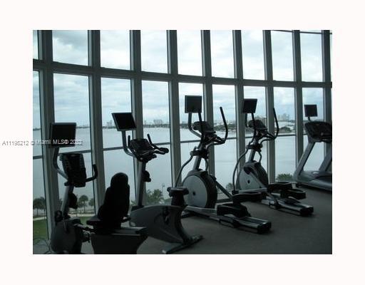 1800 N Bayshore Dr Unit: 3803