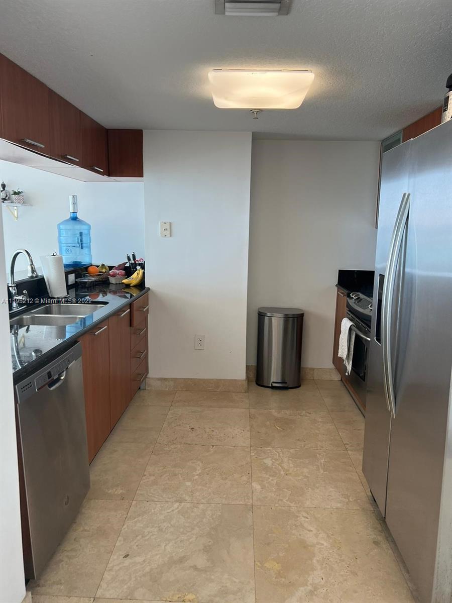 1800 N Bayshore Dr Unit: 3803
