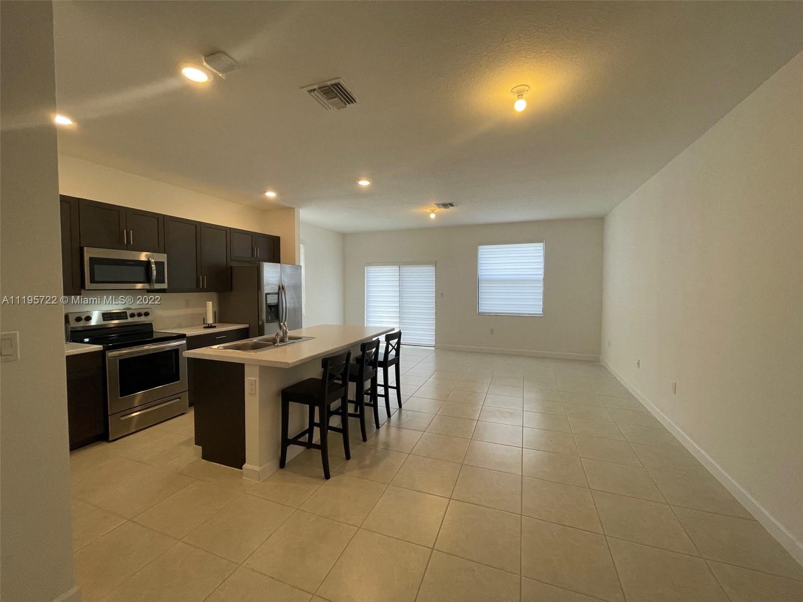 25036 SW 107th Ave Unit: 25036