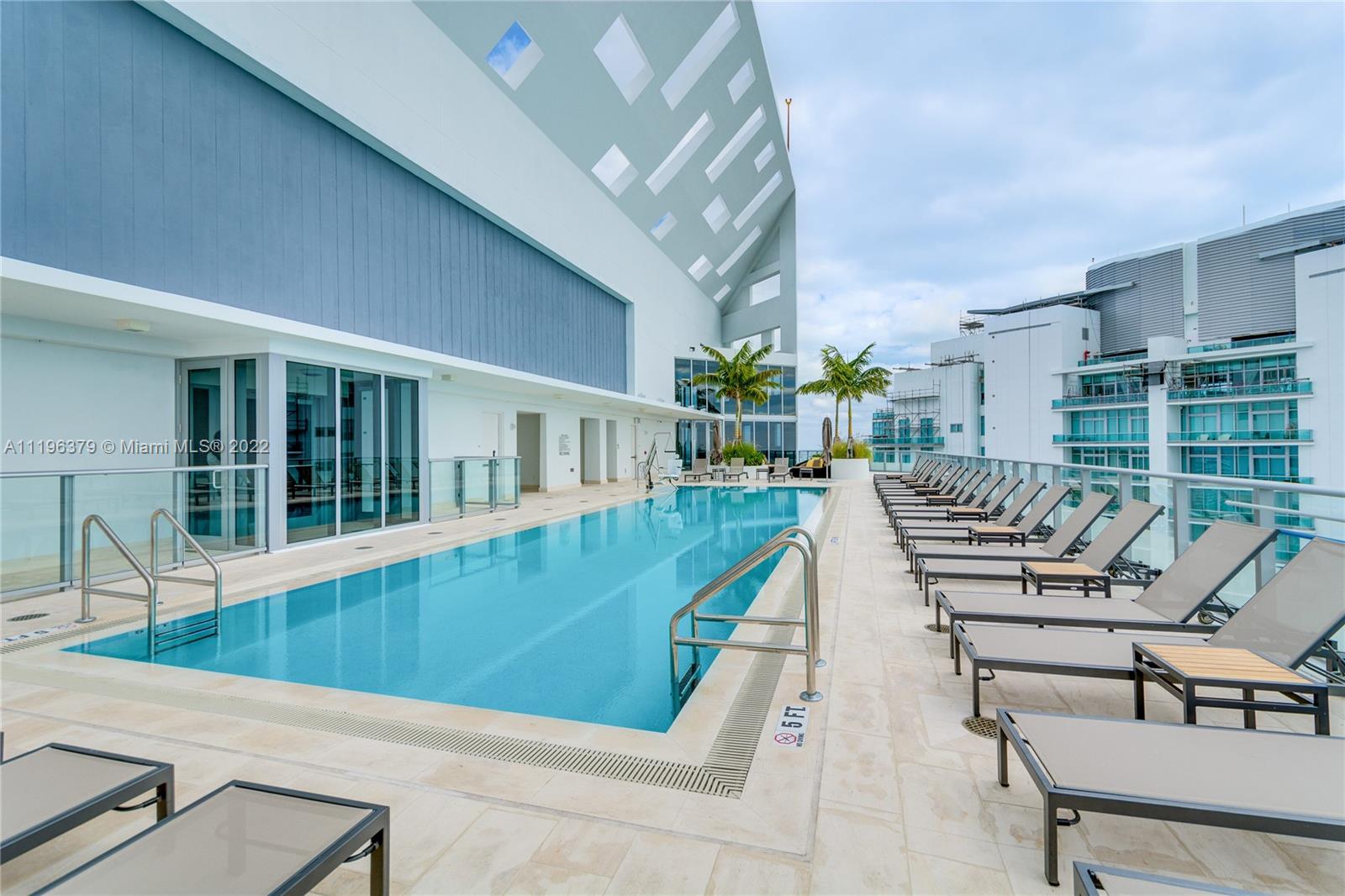 1300 Brickell Bay Dr Unit: 1712