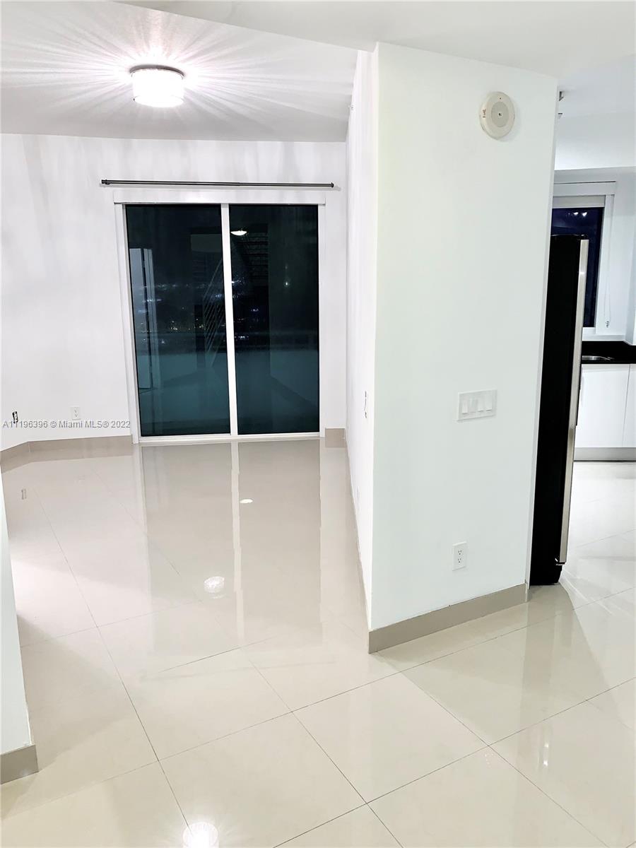60 SW 13th St Unit: 3226