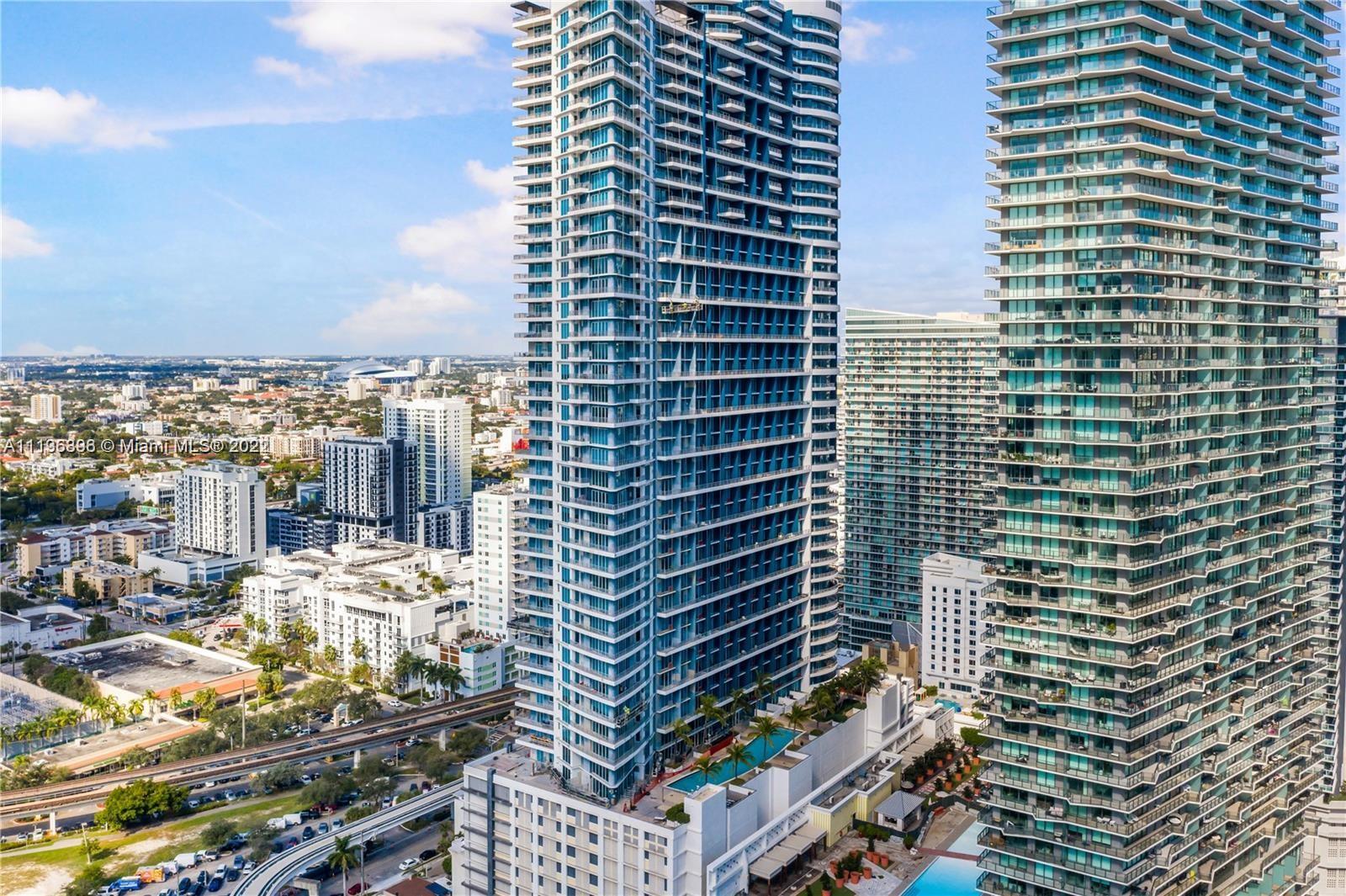 60 SW 13th St Unit: 3226