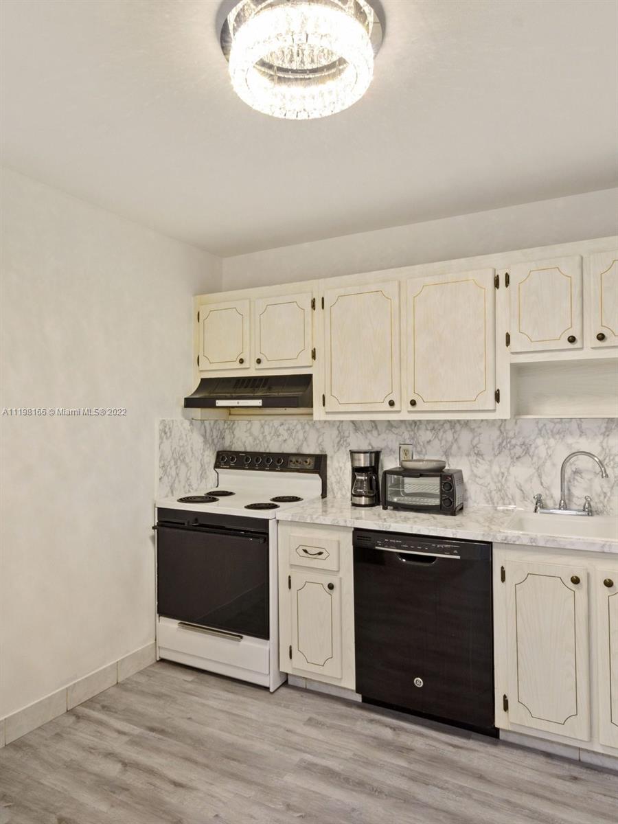 410 SE 2nd St Unit: 111