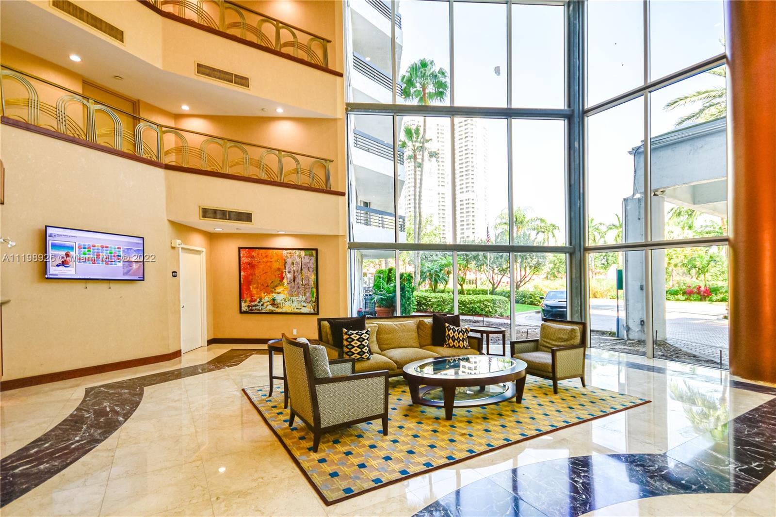 19101 Mystic Pointe Dr Unit: 402