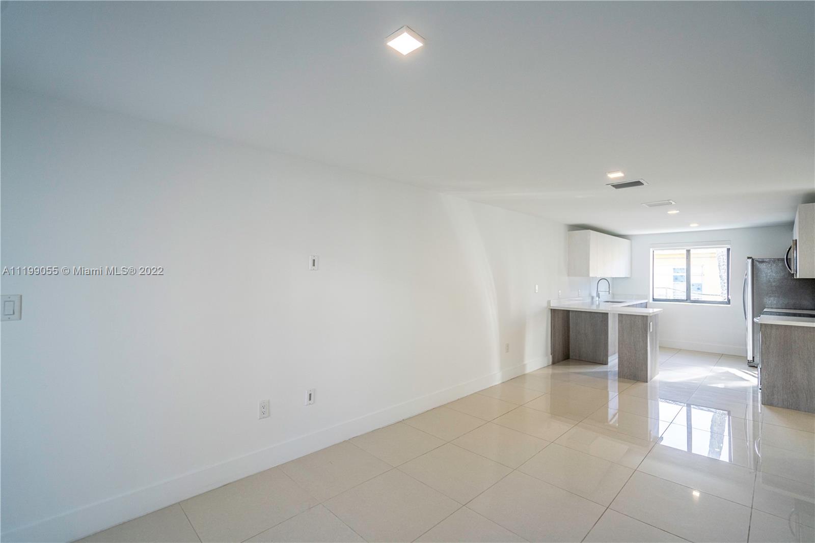 1971 Bay Dr Unit: 108