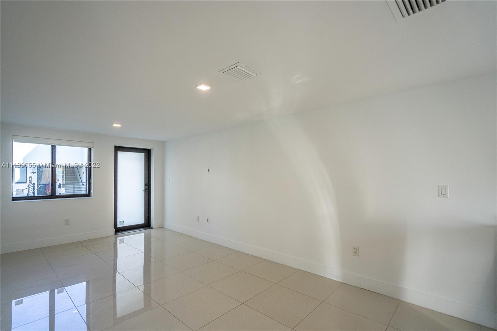 1971 Bay Dr Unit: 108