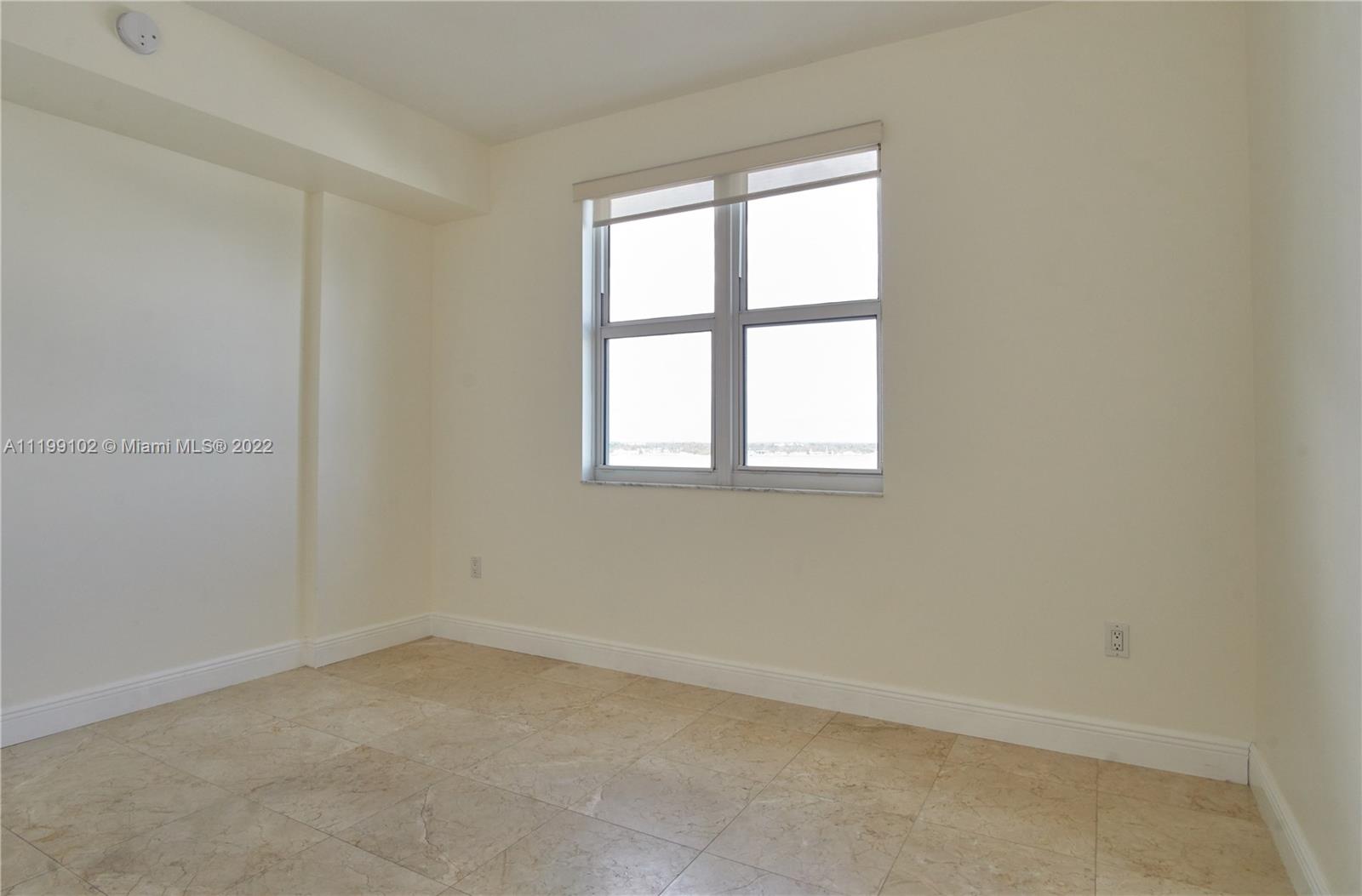 7900 Harbor Island Dr Unit: 818
