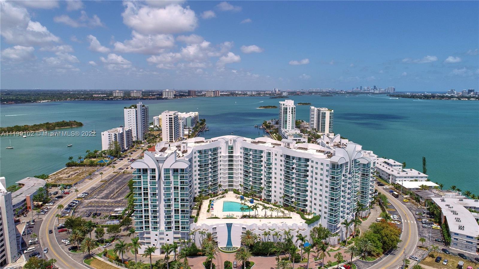 7900 Harbor Island Dr Unit: 818