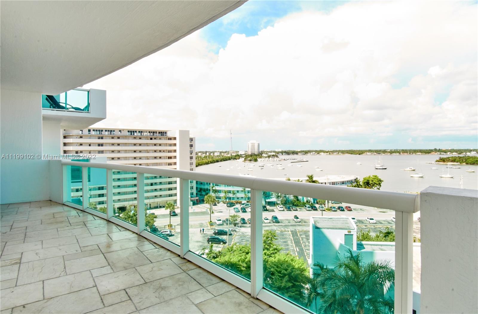 7900 Harbor Island Dr Unit: 818