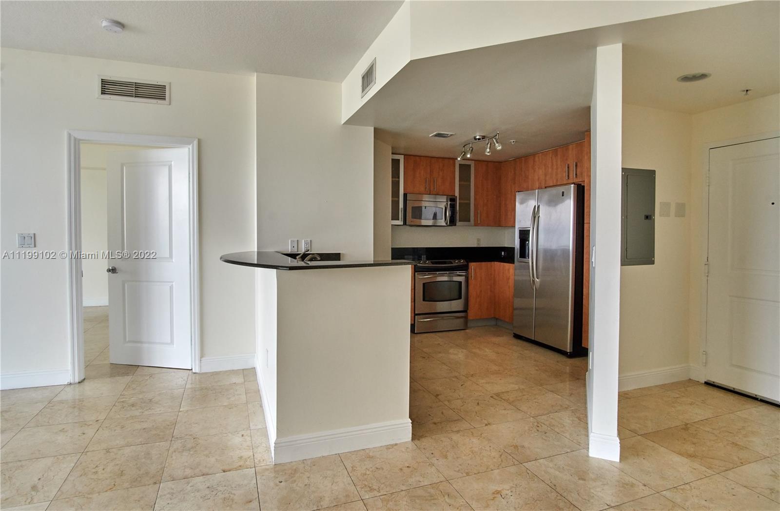7900 Harbor Island Dr Unit: 818