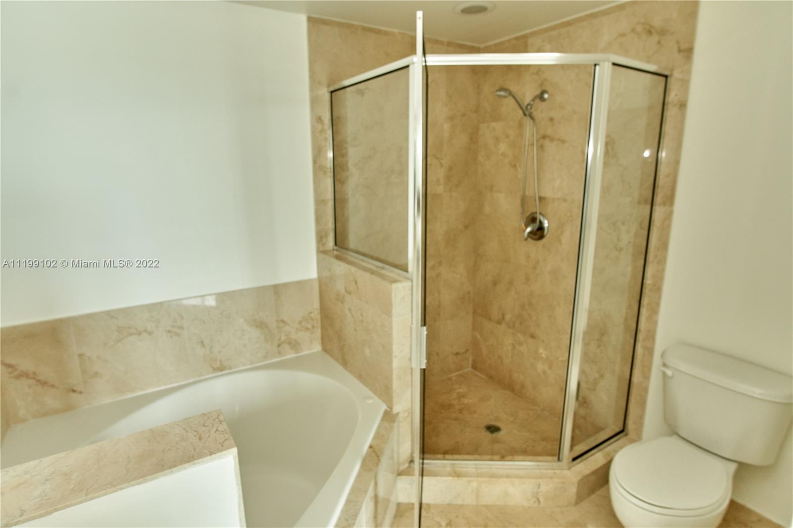 7900 Harbor Island Dr Unit: 818