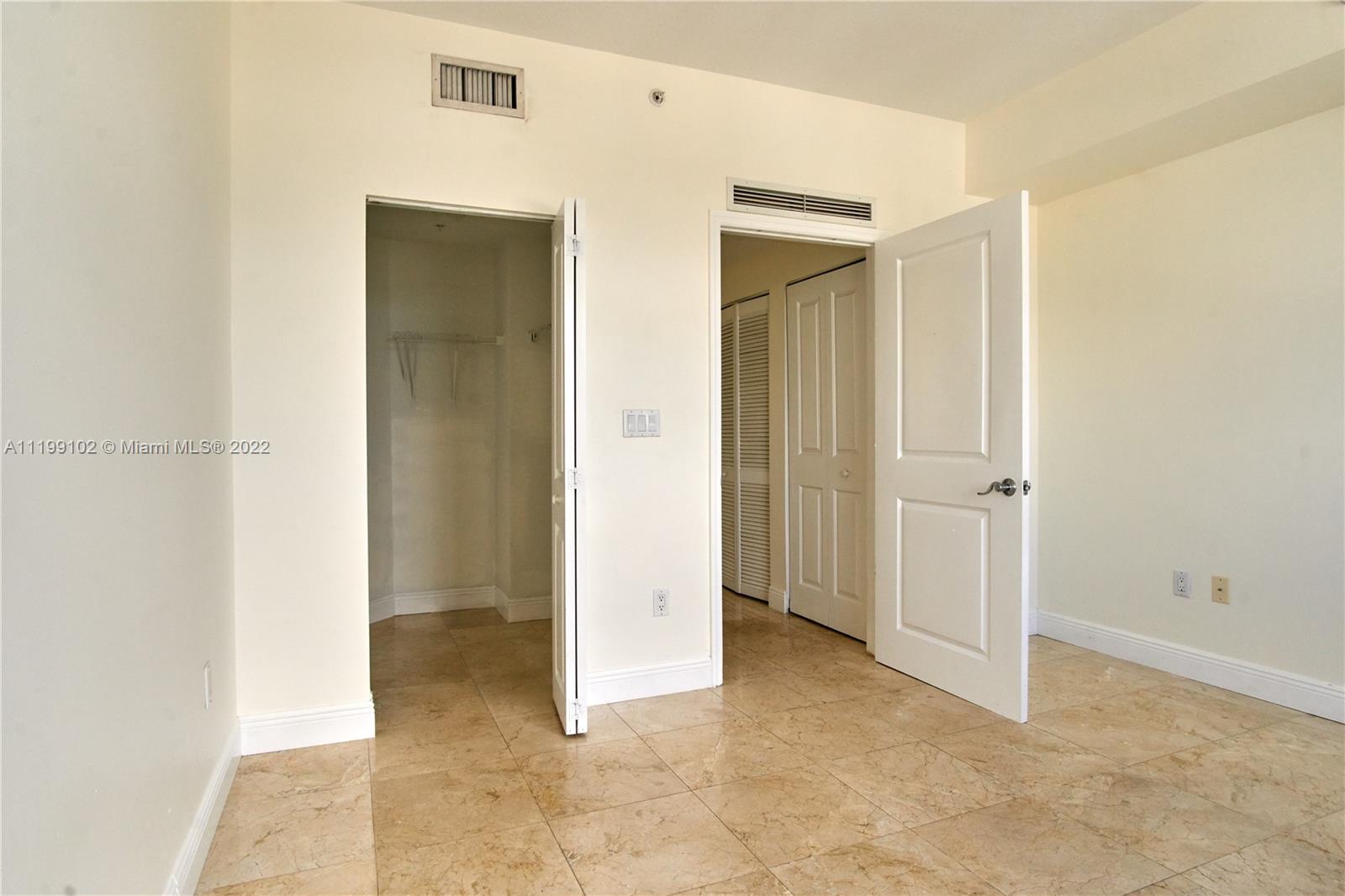 7900 Harbor Island Dr Unit: 818
