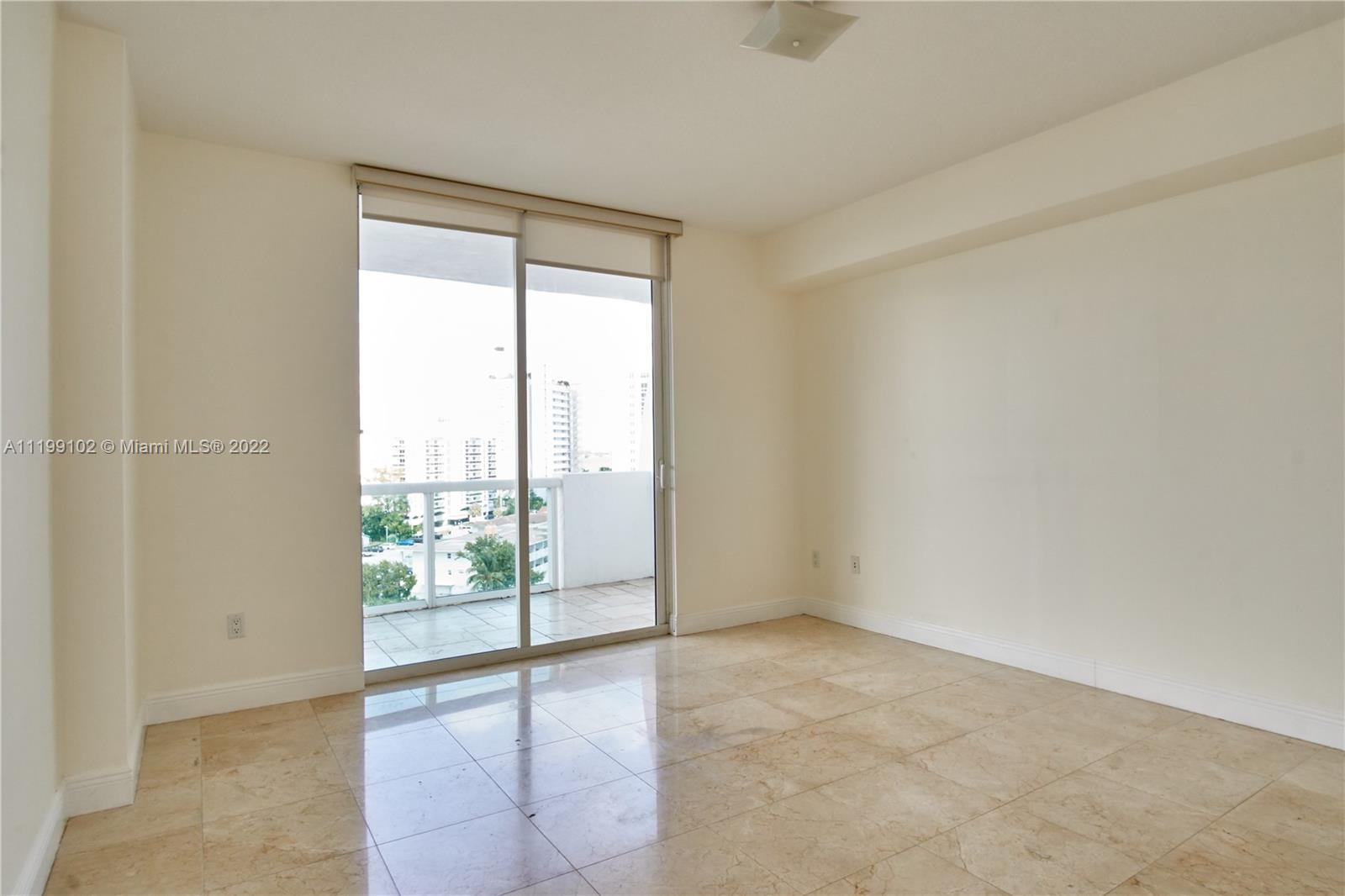 7900 Harbor Island Dr Unit: 818