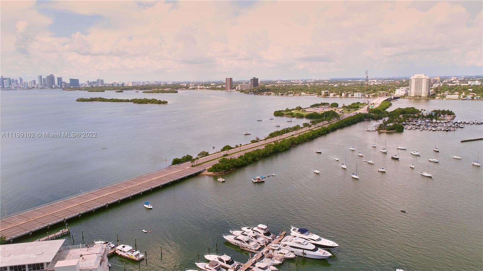 7900 Harbor Island Dr Unit: 818