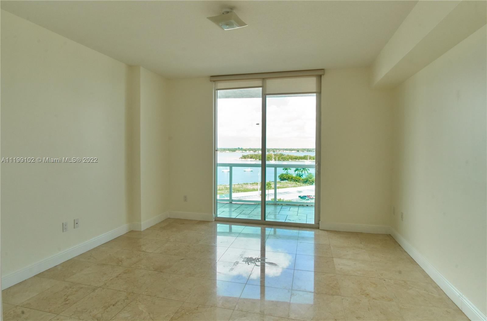 7900 Harbor Island Dr Unit: 818