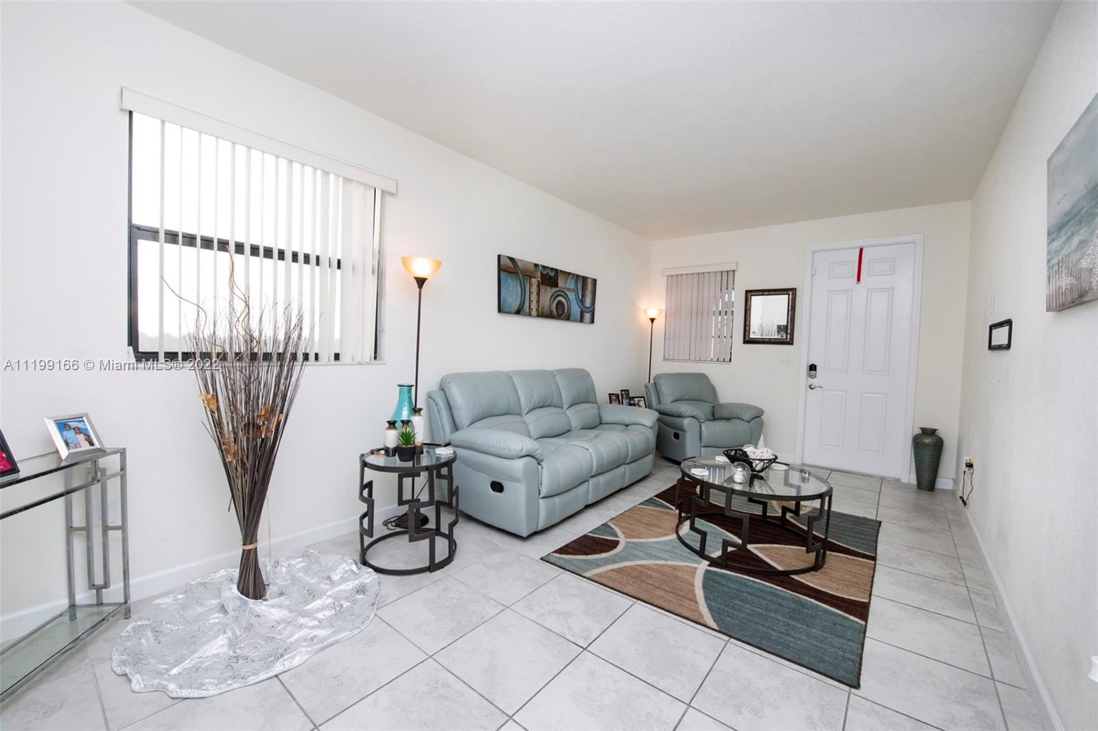 174 SE 33rd Ter Unit: 0