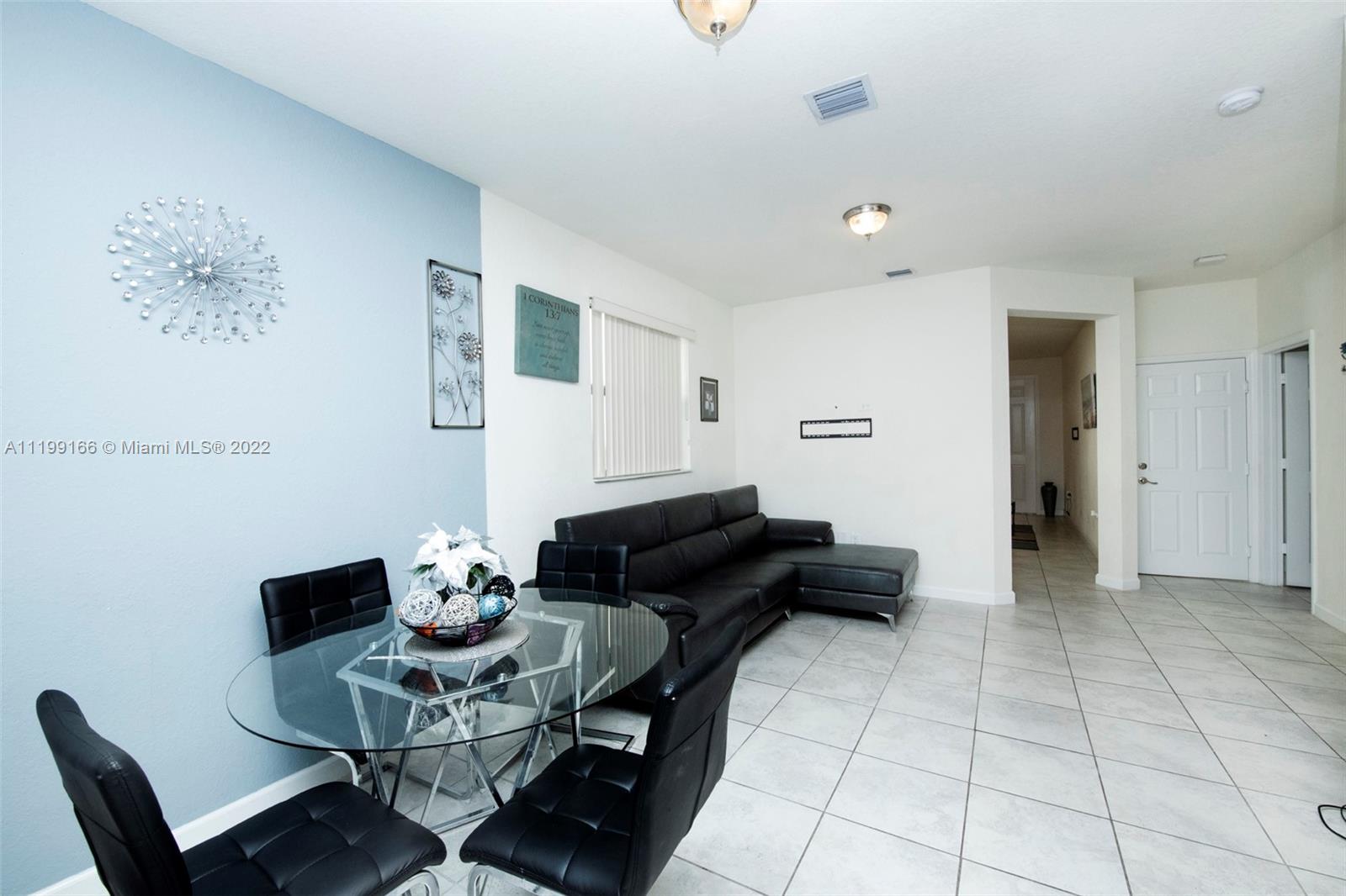 174 SE 33rd Ter Unit: 0