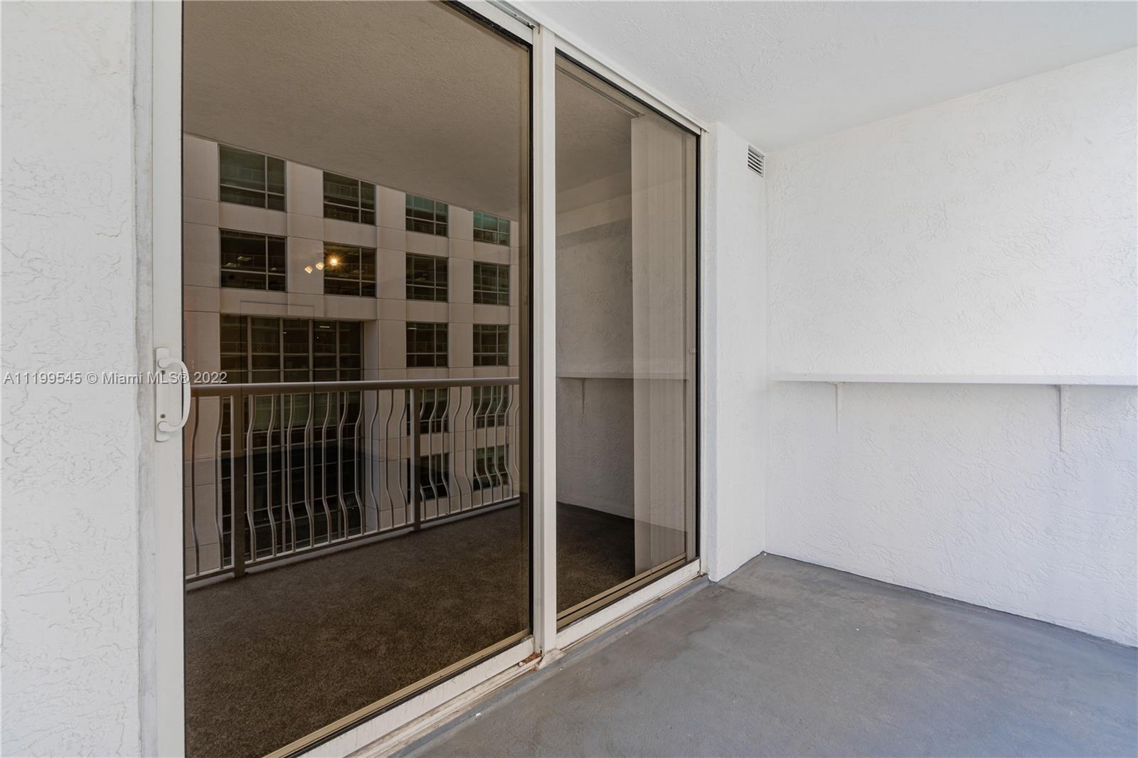 1200 Brickell Bay Dr Unit: 1910