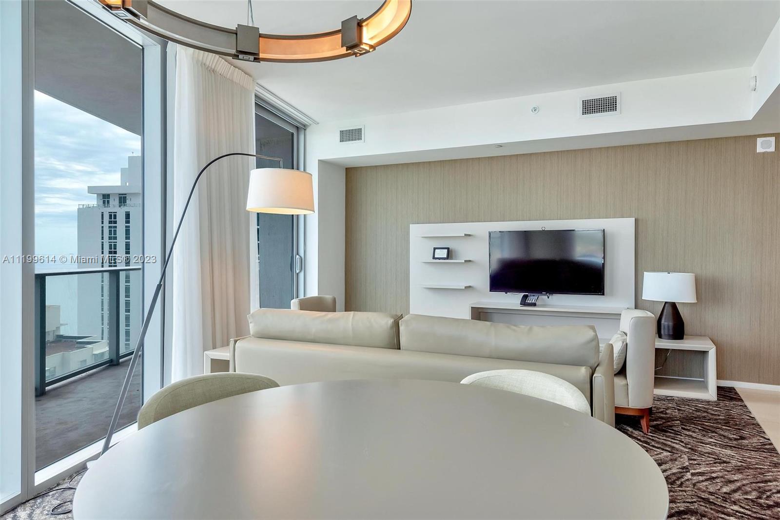 4111 S Ocean Dr # 1712