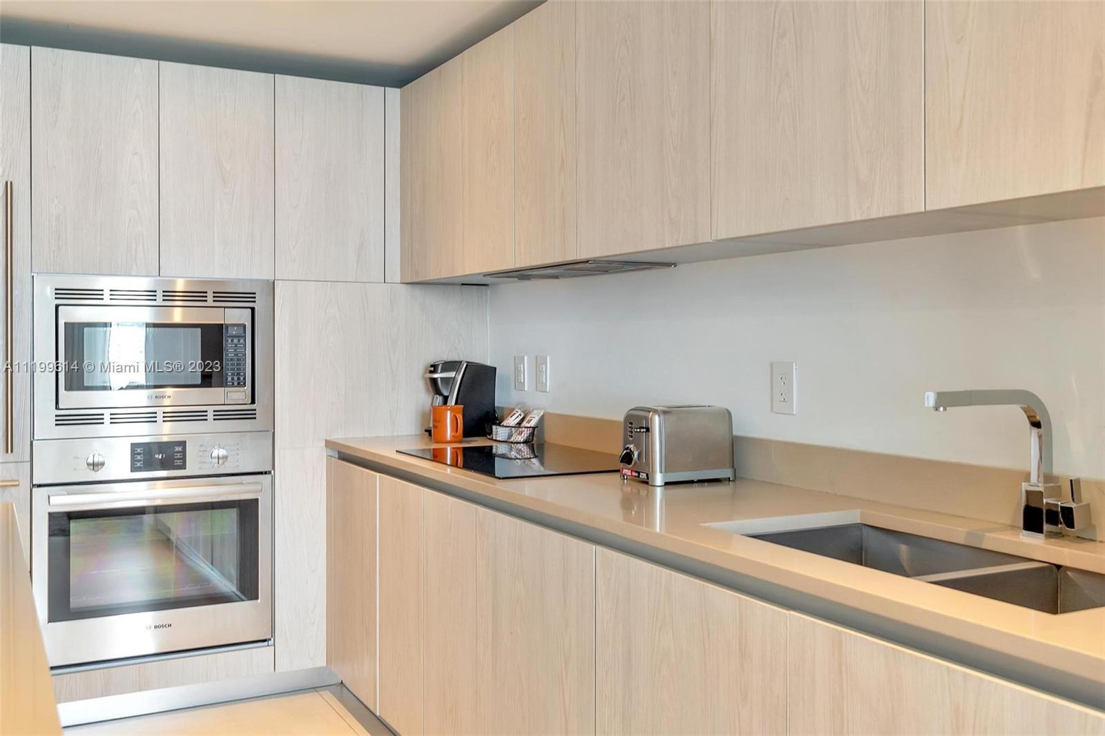 4111 S Ocean Dr # 1712
