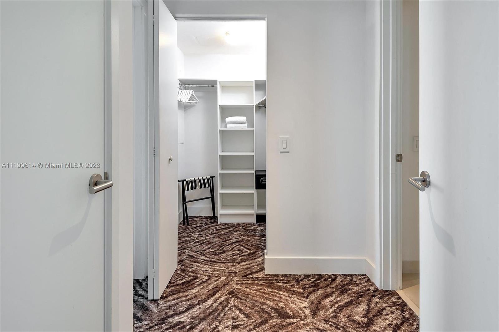 4111 S Ocean Dr # 1712