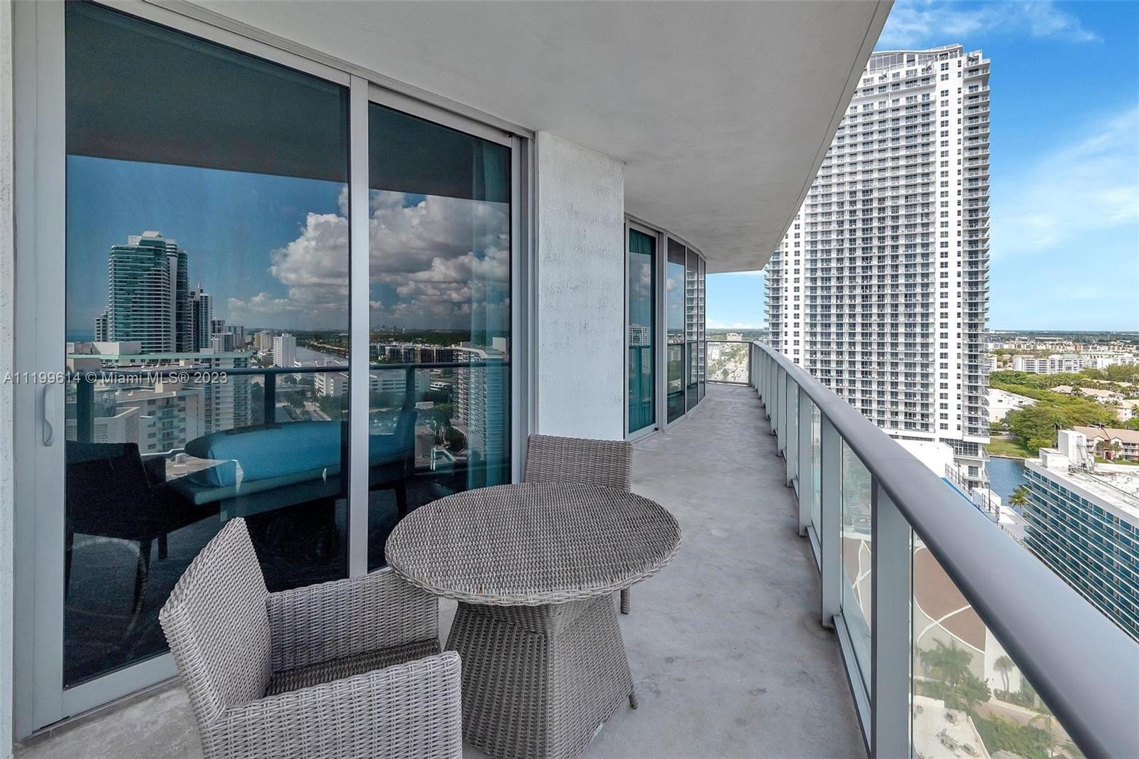 4111 S Ocean Dr # 1712