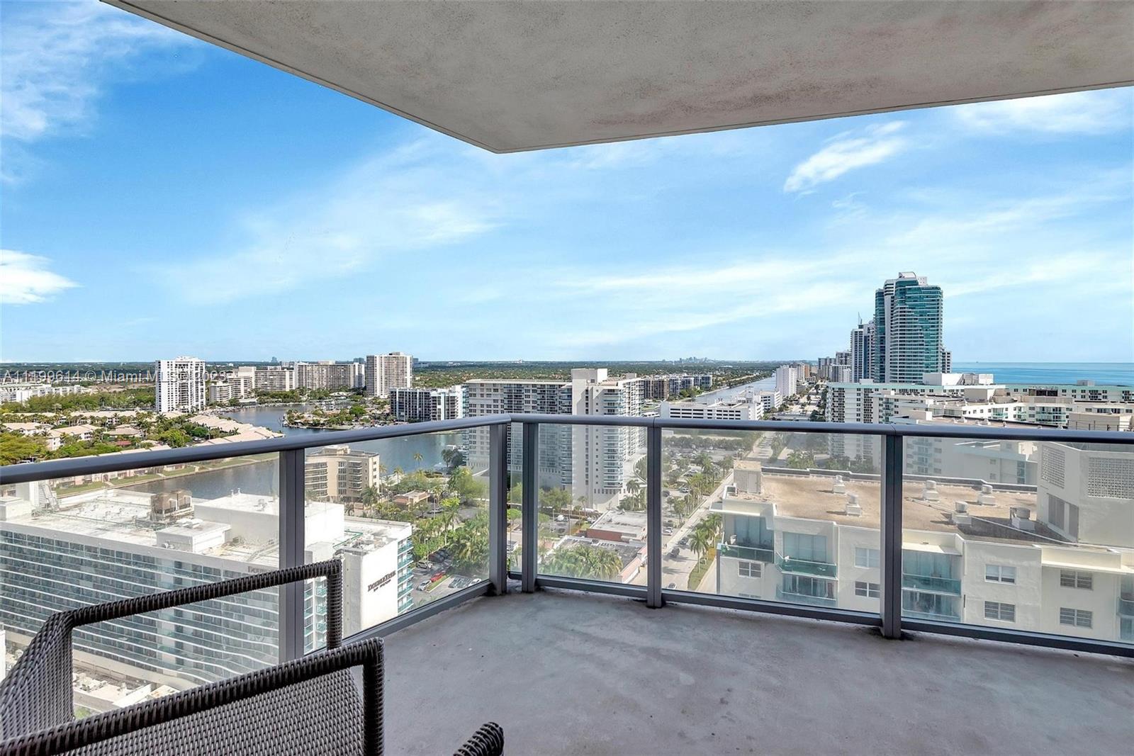 4111 S Ocean Dr # 1712