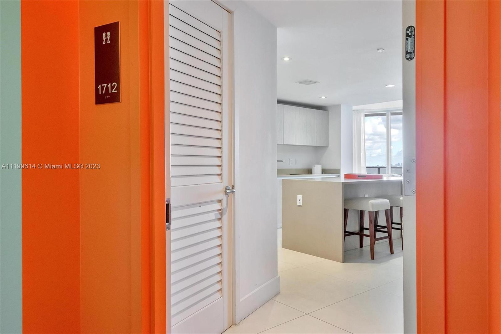 4111 S Ocean Dr # 1712