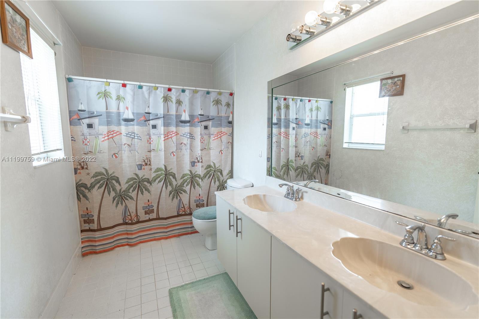 8432 NW 34th Mnr