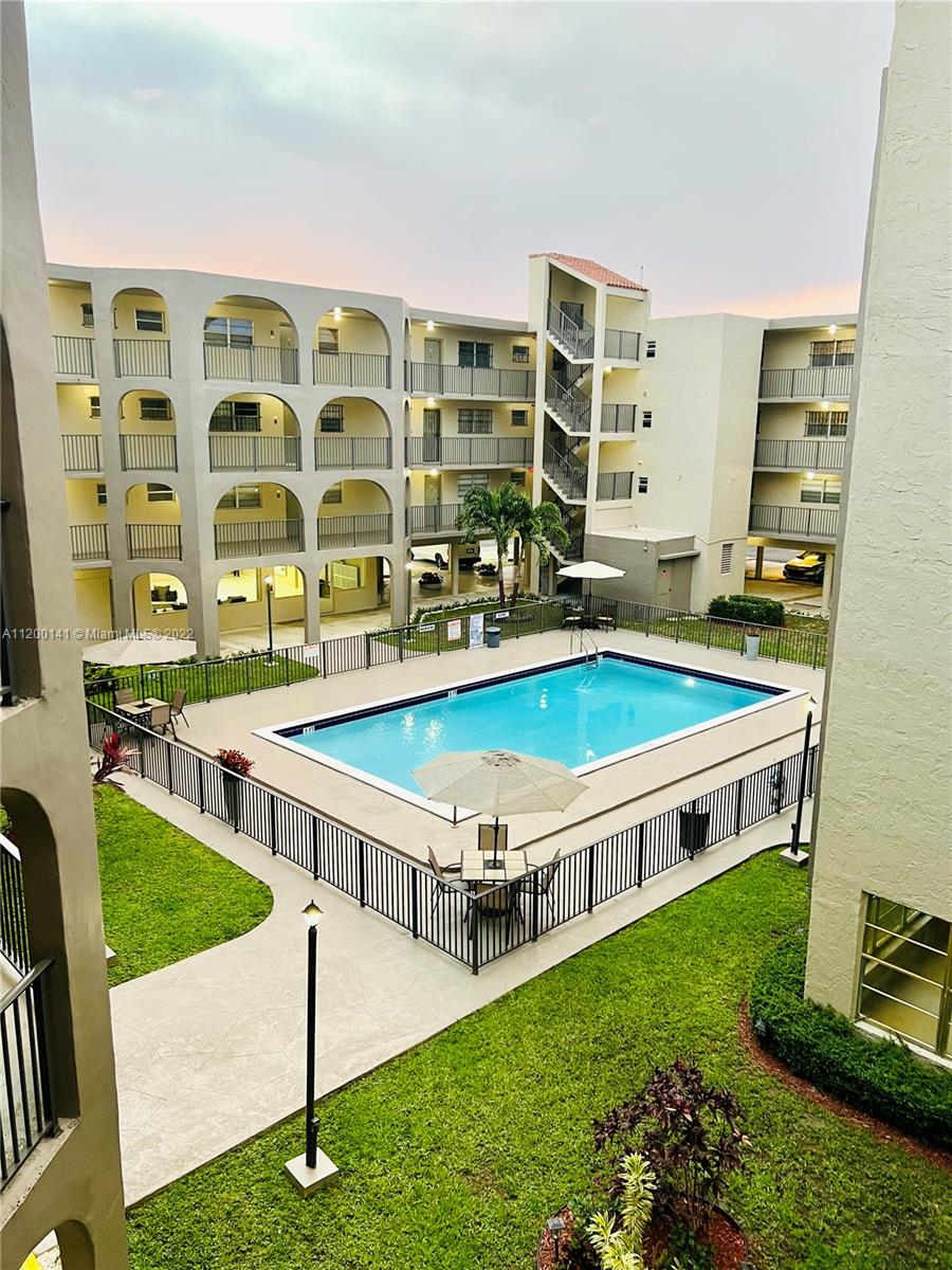 6215 W 20th Ave Unit: 318