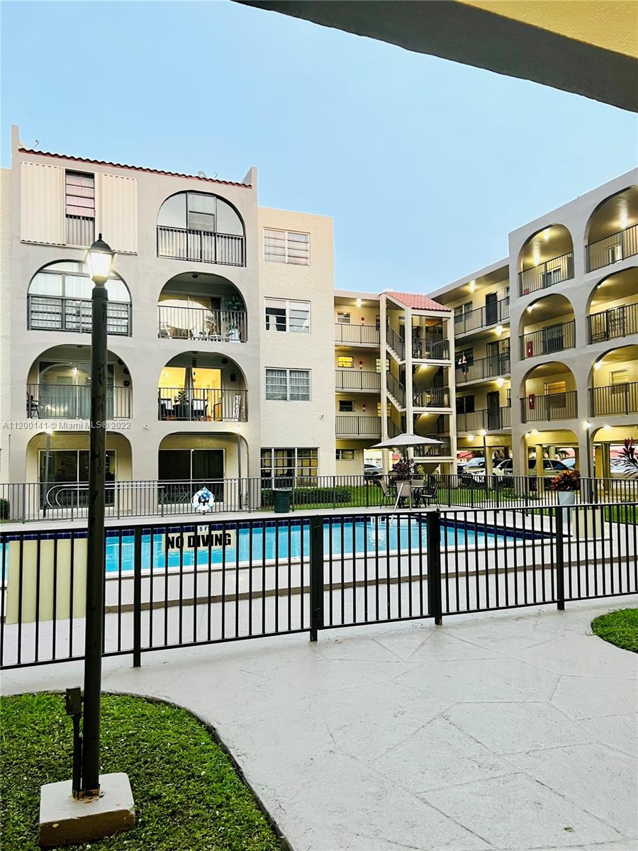 6215 W 20th Ave Unit: 318