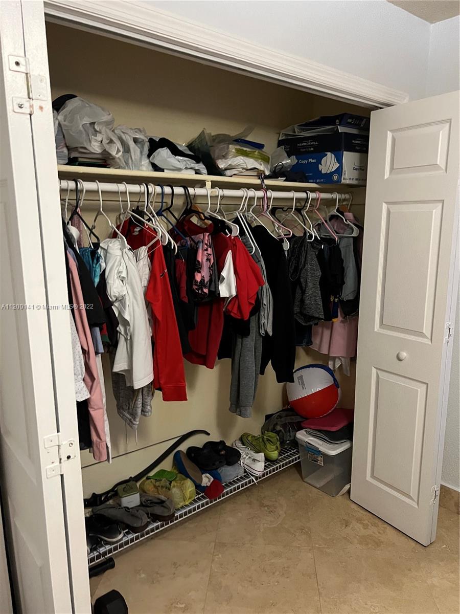 6215 W 20th Ave Unit: 318