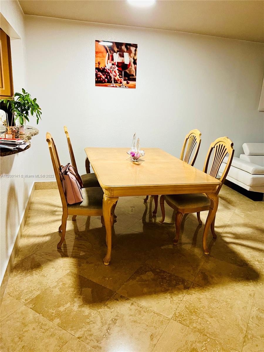 6215 W 20th Ave Unit: 318