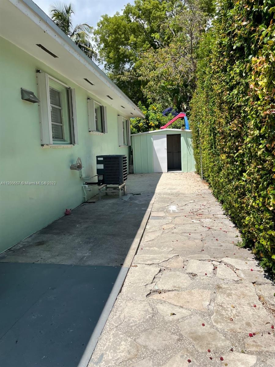 38 Silver Springs Dr
