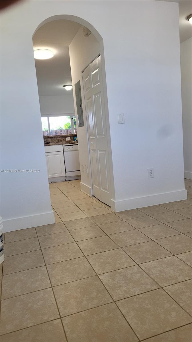 1720 NE 33rd Ave Unit: 107-5