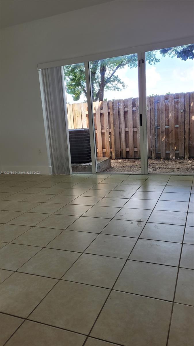 1720 NE 33rd Ave Unit: 107-5
