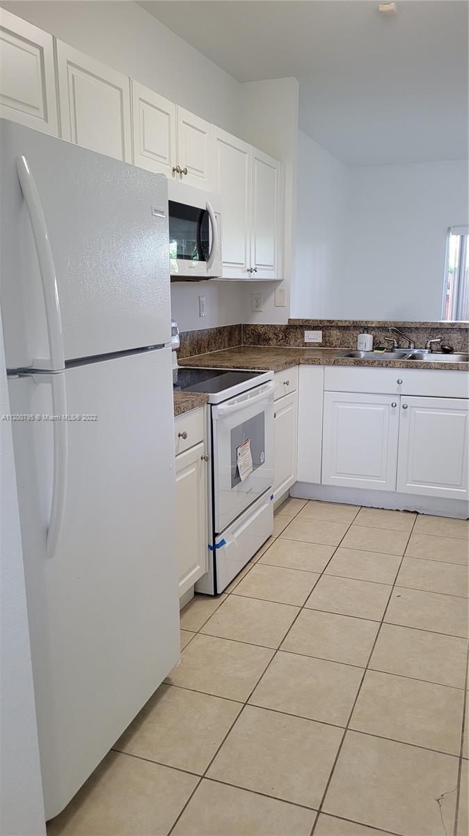 1720 NE 33rd Ave Unit: 107-5